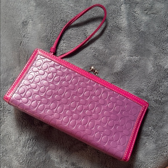 Coach small cc Clutch - Picture 2 of 11